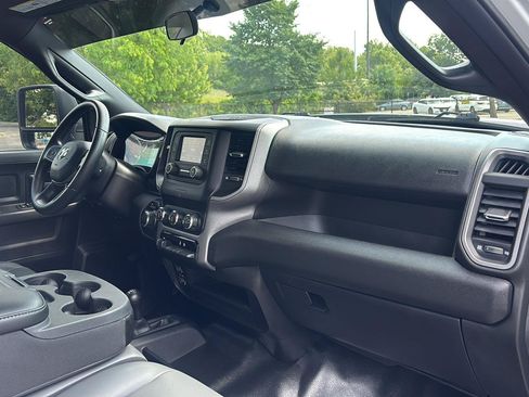 Used 2024 RAM 3500 Tradesman w/ Chrome Appearance Group AWD/4WD image 22