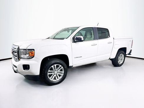 Used 2016 GMC Canyon SLT w/ Driver Alert Package AWD/4WD image 3