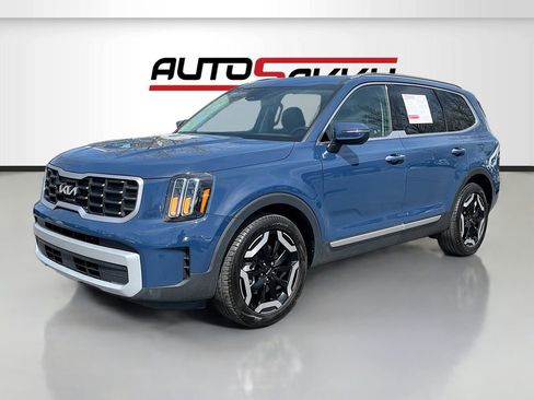 Used 2024 Kia Telluride S w/ S Sunroof Package AWD/4WD image 3