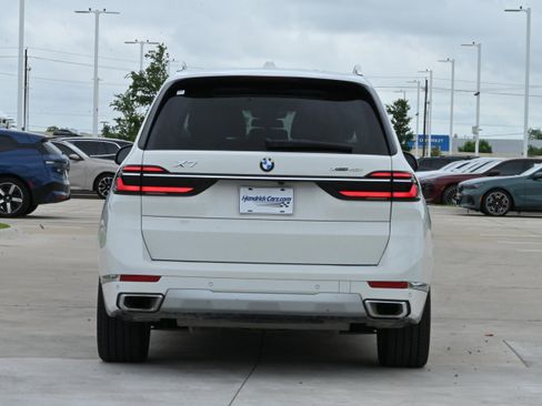 Certified 2024 BMW X7 xDrive40i w/ Executive Package AWD/4WD image 8