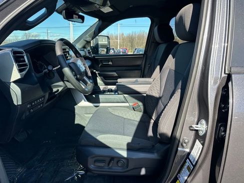 New 2026 Toyota Tundra SR5 image 9