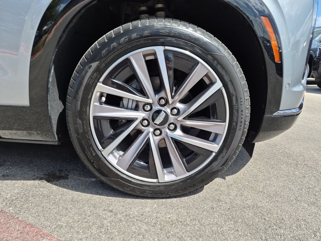 Used 2026 Cadillac Vistiq Sport AWD/4WD image 13