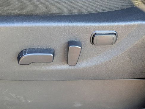 Used 2025 Nissan Frontier Pro-X w/ Pro Convenience Package image 21