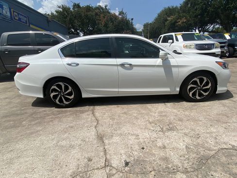 Used 2016 Honda Accord EX-L image 8