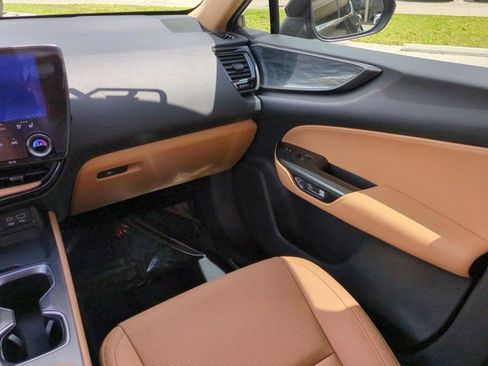 Used 2024 Lexus NX 250 FWD w/ Cold Area Package image 15