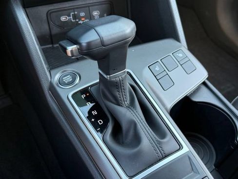 Certified 2026 Kia Sportage SX FWD image 30