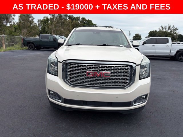 Used 2015 GMC Yukon XL Denali w/ Premium Package RWD image 2