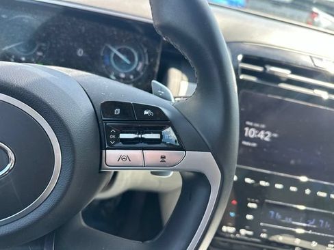 Used 2023 Hyundai Tucson Limited AWD/4WD image 23