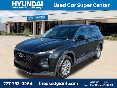 Used 2019 Hyundai Santa Fe SE w/ Cargo Package image 1