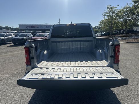 Used 2026 RAM 1500 Laramie AWD/4WD image 18