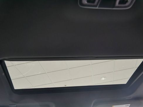 New 2025 GMC Sierra 3500 AT4 w/ AT4 Premium Plus Package image 17