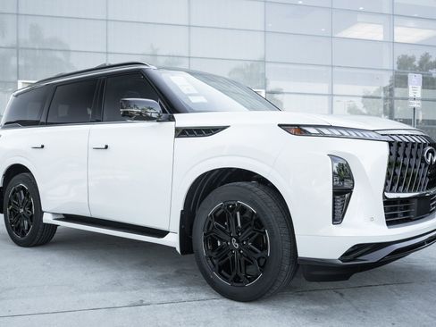 New 2026 INFINITI QX80 SPORT w/ Sport Exterior Package image 2