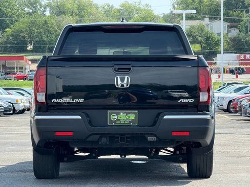 Used 2019 Honda Ridgeline Sport image 3