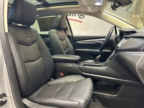 Used 2019 Cadillac XT5 Luxury image 27