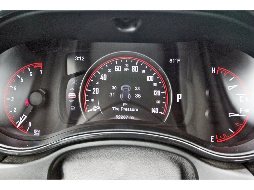 Used 2024 Dodge Durango GT RWD image 17