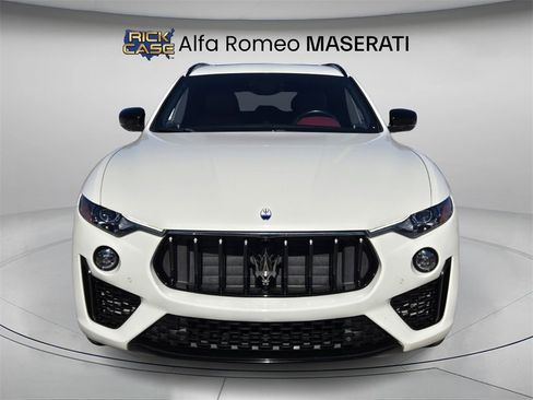 Used 2022 Maserati Levante Modena image 4