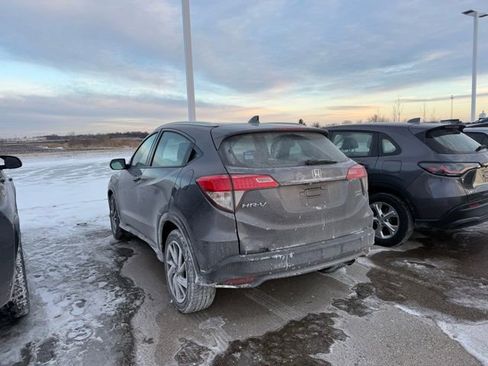 Used 2019 Honda HR-V Sport image 4