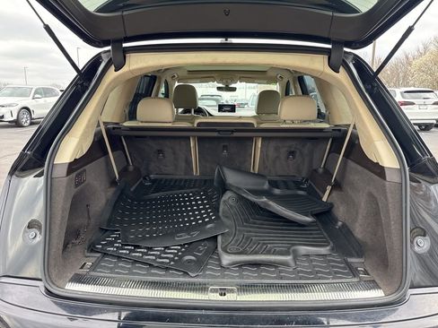 Used 2018 Audi Q7 3.0T Prestige image 17