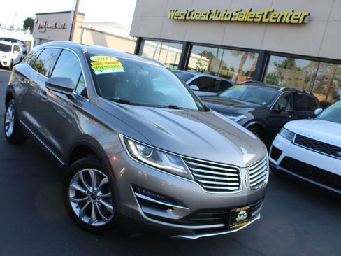 Used 2017 Lincoln MKC Select w/ Select Plus Package image 38