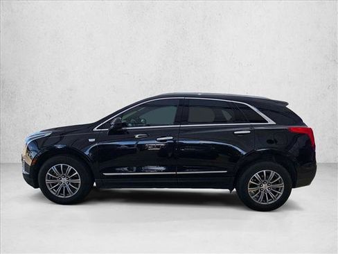 Used 2018 Cadillac XT5 Luxury w/ Driver Awareness Package FWD image 8