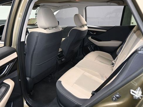 Used 2021 Subaru Outback Premium image 33