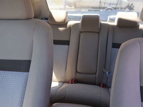 Used 2012 Toyota Camry XLE FWD image 38