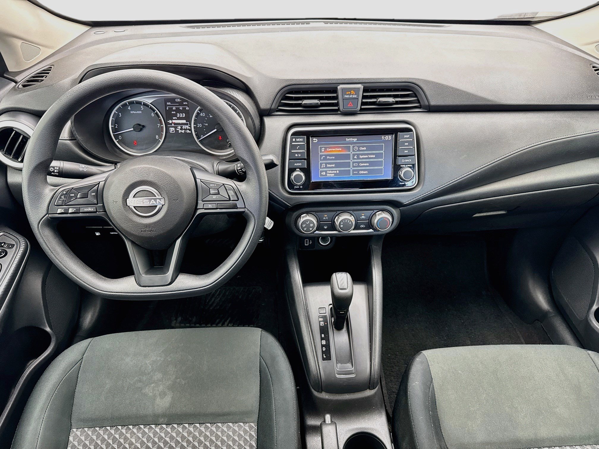 Used 2024 Nissan Versa S FWD image 14