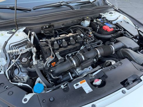 Used 2022 Honda Accord Sport image 19