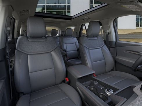 New 2026 Ford Explorer Active AWD/4WD image 33