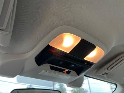 Used 2018 Subaru Impreza 2.0i Premium w/ Eyesight & BSD & Rcta image 13