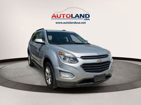 Used 2017 Chevrolet Equinox LT w/ Convenience Package AWD/4WD image 3
