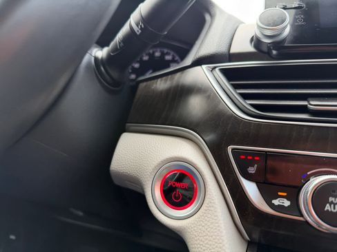 Used 2021 Honda Accord EX-L image 25