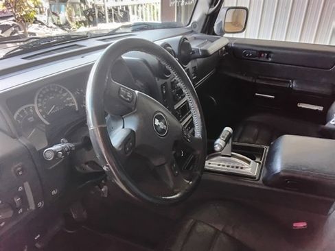 Used 2006 HUMMER H2 AWD/4WD image 12