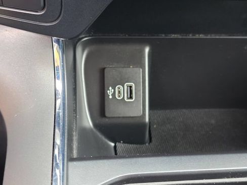 Used 2025 Ford F150 XLT w/ Equipment Group 301A Standard AWD/4WD image 21