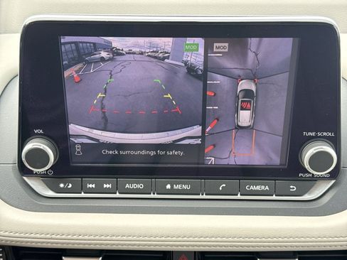 Certified 2023 Nissan Rogue SL AWD/4WD image 8