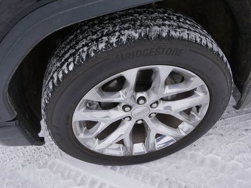 Used 2021 GMC Sierra 1500 Denali w/ Denali Ultimate Package image 16