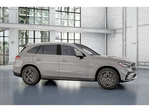New 2026 Mercedes-Benz GLC 300 4MATIC image 14