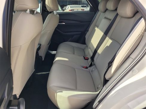 Certified 2025 MAZDA CX-30 AWD 2.5 S w/ Preferred Package image 4