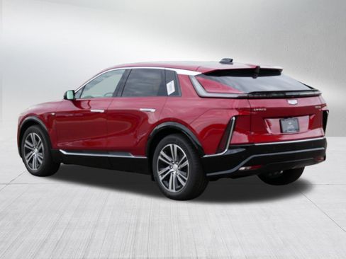 New 2026 Cadillac Lyriq Premium Luxury image 4