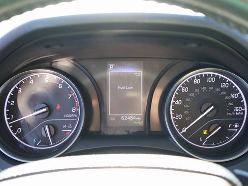 Used 2024 Toyota Camry SE image 28