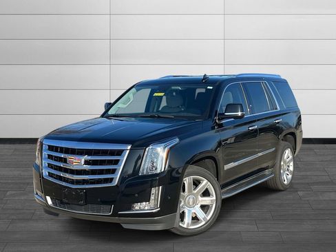 Used 2020 Cadillac Escalade Premium Luxury image 1