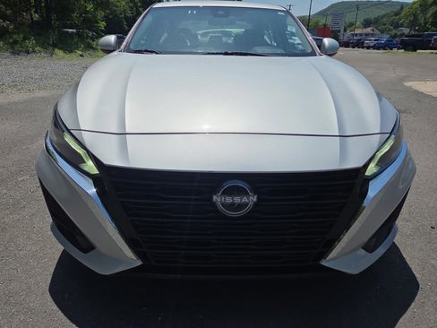 Used 2023 Nissan Altima 2.5 SV image 8