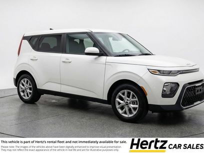 Used 2025 Kia Soul LX w/ LX Technology Package