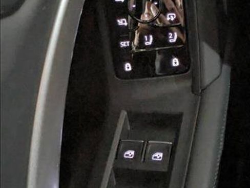 New 2025 Audi Q5 Premium Plus image 18