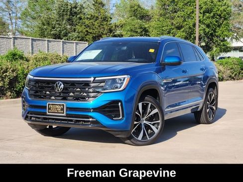 Used 2024 Volkswagen Atlas Cross Sport SEL Premium R-Line AWD/4WD image 2