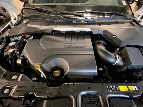 New 2026 Land Rover Range Rover Evoque Dynamic SE AWD/4WD image 16