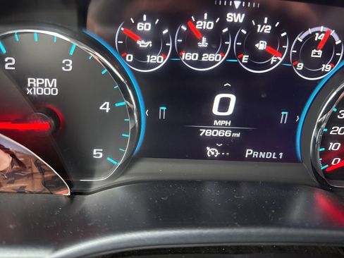 Used 2017 GMC Sierra 3500 Denali w/ Duramax Plus Package image 8