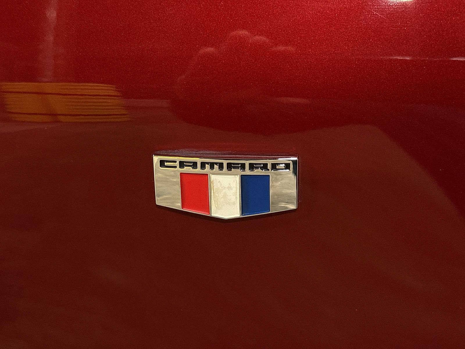 Used 2017 Chevrolet Camaro SS RWD image 25