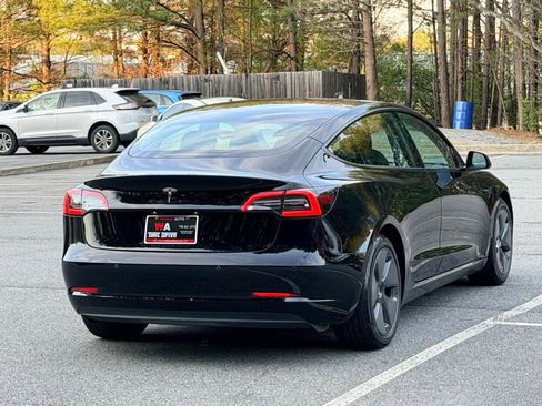 Used 2021 Tesla Model 3 Standard Range Plus image 4