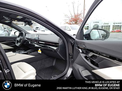 New 2026 BMW 530i xDrive w/ M Sport Package image 10